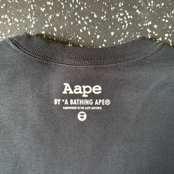 AAPE Crew Neck - Picture 4 of 9